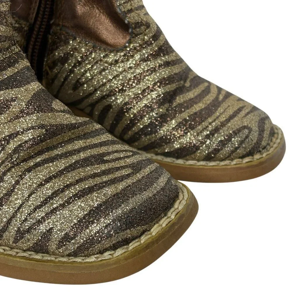 Roper material boots made